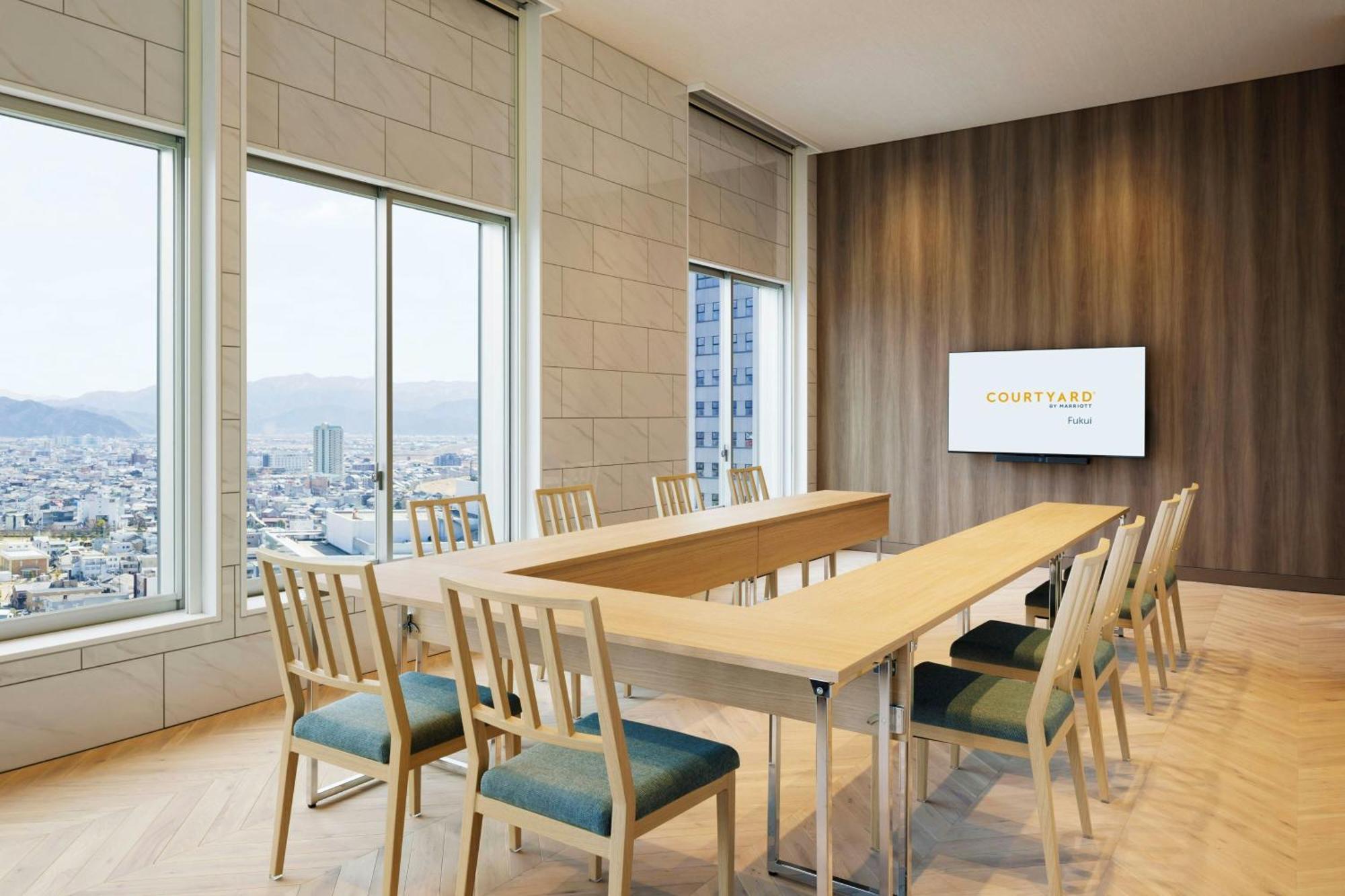 Отель Courtyard By Marriott Фукуи Экстерьер фото